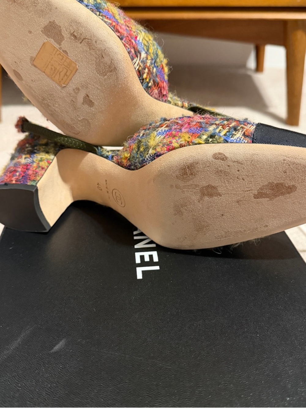 Chanel 22K Multicolor Tweed & Black Cap-Toe Slingbacks - Picture 7 of 8